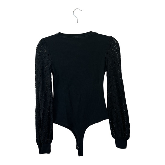 Chic Black Lace Sleeve Bodysuit - Picture 3 of 9